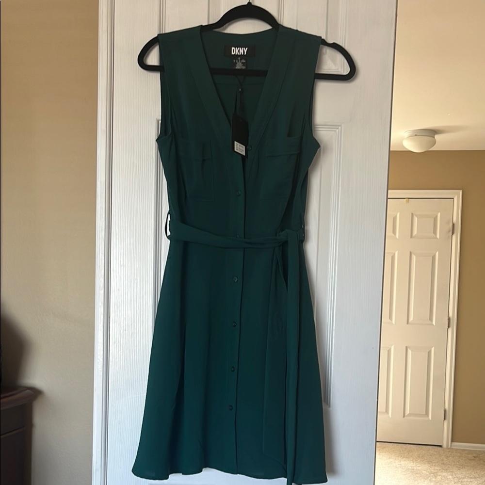 DKNY Green Sleeveless V-Neck Mini Dress sz 6